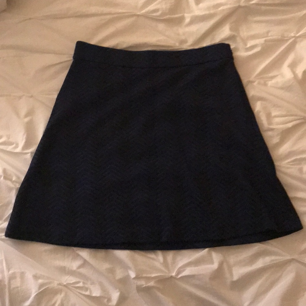 Ann Taylor black and blue skirt. Zig Zag Pattern
